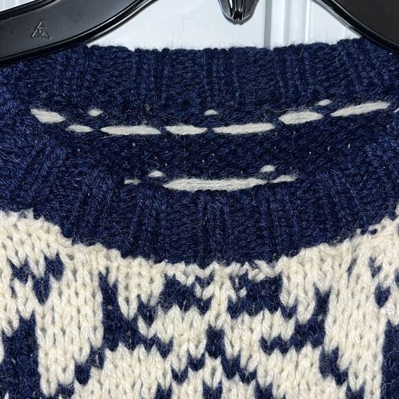 Hand Blue & Creme Winter Wool Snowflake Crewneck Sweater M Women’s Mini Skirt - Picture 4 of 5